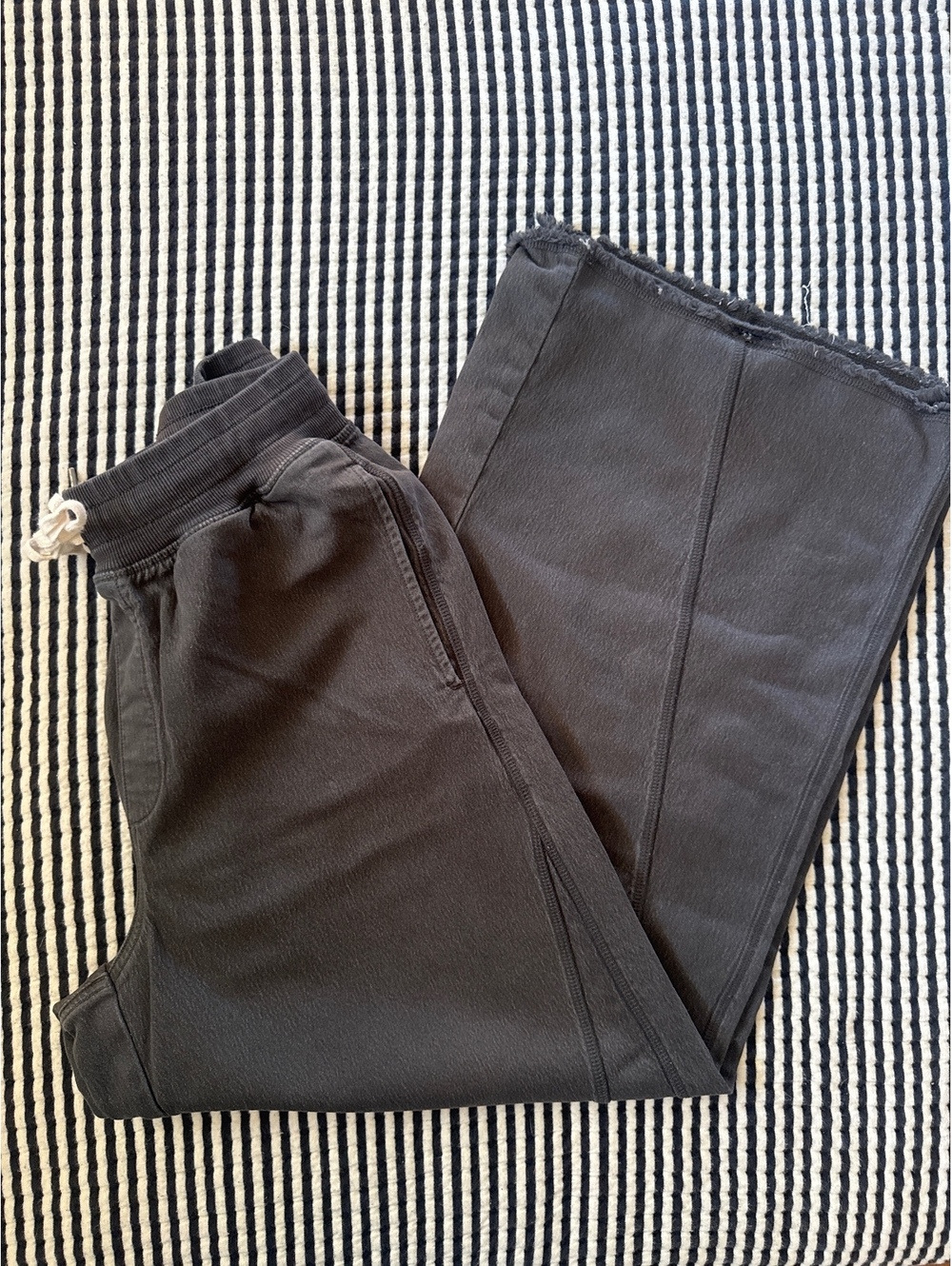 Aerie Wide Leg Pants Size M with Drawstring Waist